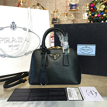 Prada promenade bag 3897