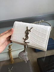 YSL MONOGRAM KATE Tassel Crocodile Leather White 5005 17cm  - 4