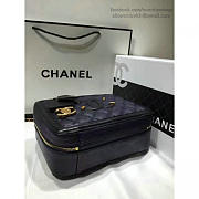 ChanelCaviar Quilted Small CC Filigree Vanity Case Blue VS08734 25cm - 3
