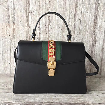 Gucci Sylvie Leather Bag Z2146