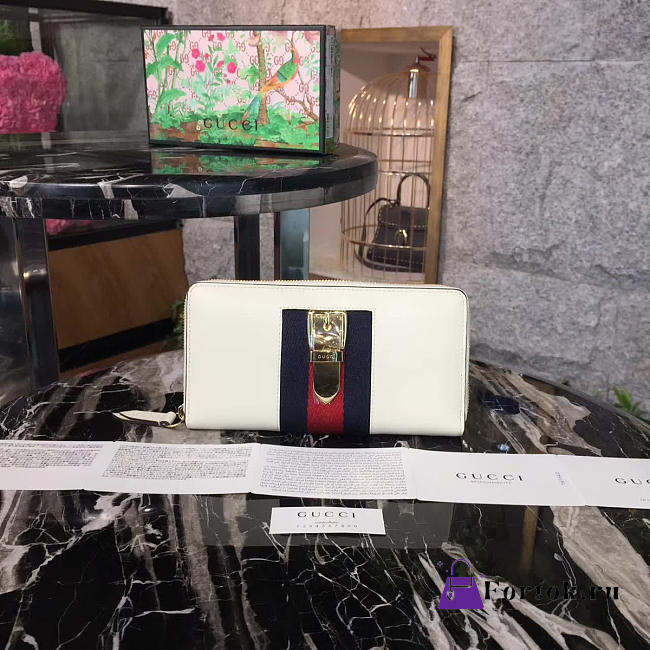 Gucci Wallet White 2509 19cm - 1