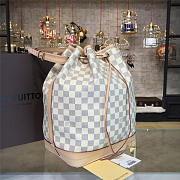 Louis Vuitton MONOGRAM NOE BB - 3