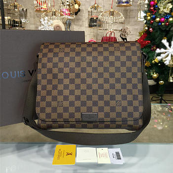 LOUIS VUITTON Damier Ebene District MM 30cm