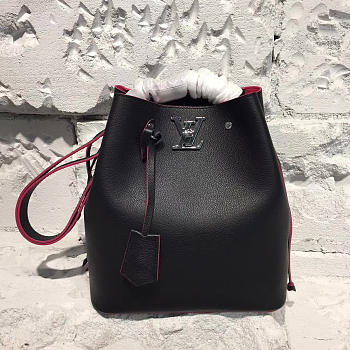 Louis Vuitton Bucket bag noir 27cm