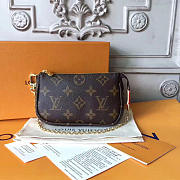 Louis Vuitton MINI POCHETTE ACCESSOIRES 15cm - 1