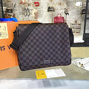 Louis Vuitton DISTRICT MM Damier Ebène Canvas 3416 33cm  - 1