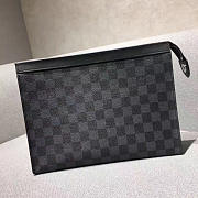 Louis Vuitton POCHETTE VOYAGE MM Damier Graphite Canvas 26cm  - 6