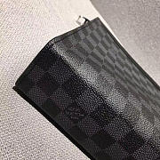 Louis Vuitton POCHETTE VOYAGE MM Damier Graphite Canvas 26cm  - 4