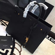 YSL Sac-De-Jour GRAIN DE POUDRE EMBOSSED LEATHER Black 4880 36cm  - 3