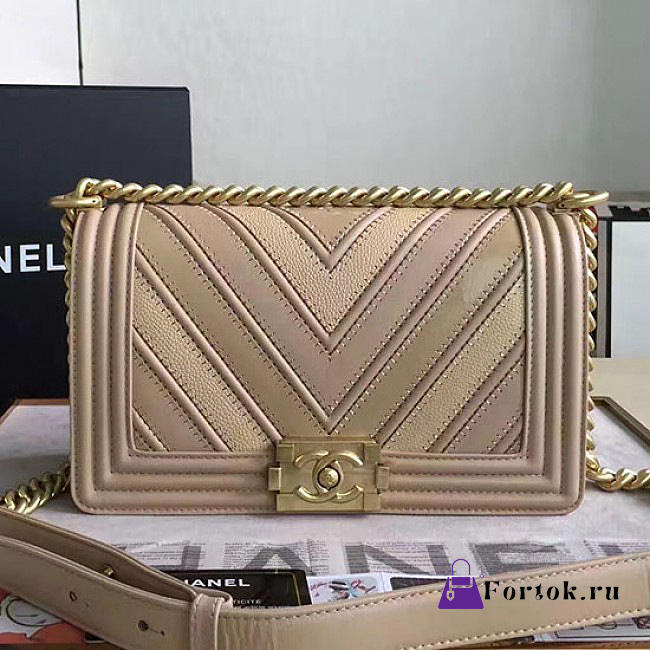 Chanel Chevron Quilted Medium Boy Bag Beige VS03308 25cm - 1