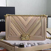 Chanel Chevron Quilted Medium Boy Bag Beige VS03308 25cm - 1