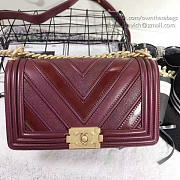 Chanel Chevron Quilted Medium Boy Bag Burgundy A67086 25cm - 4