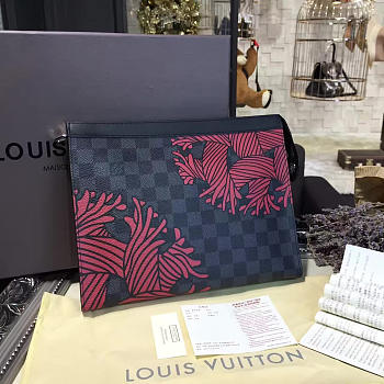 Louis Vuitton VOYAGE MM RED 