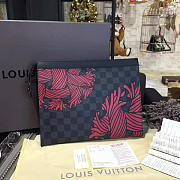 Louis Vuitton VOYAGE MM RED  - 4
