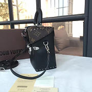 Louis Vuitton Reverse Monogram Camera Box 3480 15cm  - 5