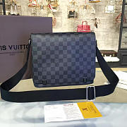 Louis Vuitton DISTRICT MM Damier Ebene 3589 36cm - 1