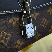 Louis Vuitton CHAIN IT BAG PM 3660  - 3
