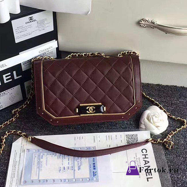Chanel Lambskin and Calfskin Flap Bag Burgundy A91836 21cm - 1