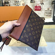 Louis Vuitton POCHETTE TUILERIES M64035 3251 - 3