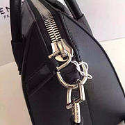 Givenchy Small Antigona handbag 2028 - 2
