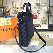 Louis Vuitton TOTE EXPLORER M40567 - 3
