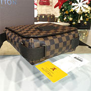 LOUIS VUITTON Damier Ebene Brooklyn PM 23cm  - 5