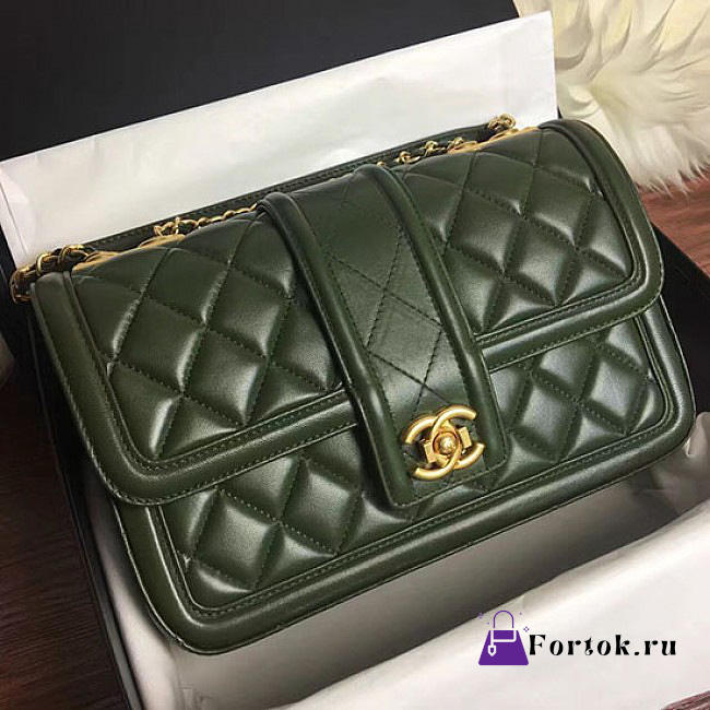 Chanel Quilted Lambskin Flap Bag Green A91365 25.5cm - 1