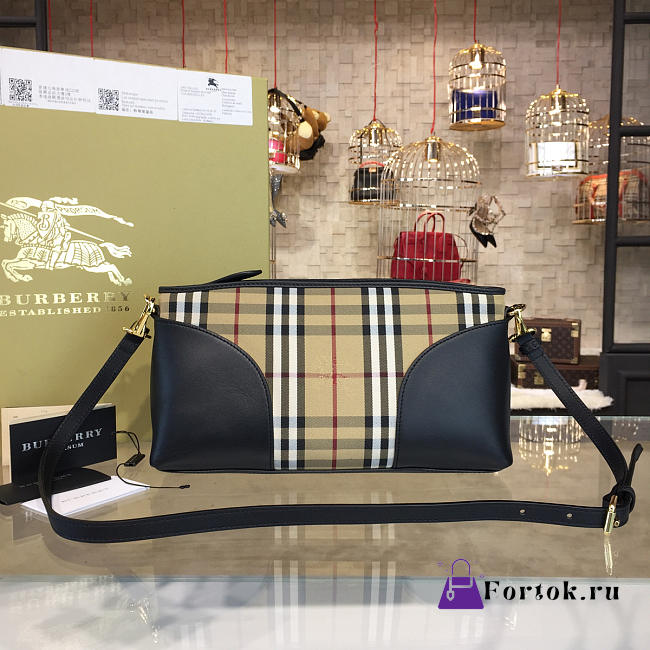 Burberry Shoulder Bag 5766 30.5cm - 1