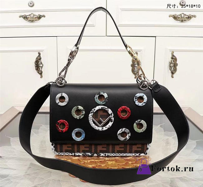 Fendi Kani Handbag Black 0592 25cm - 1