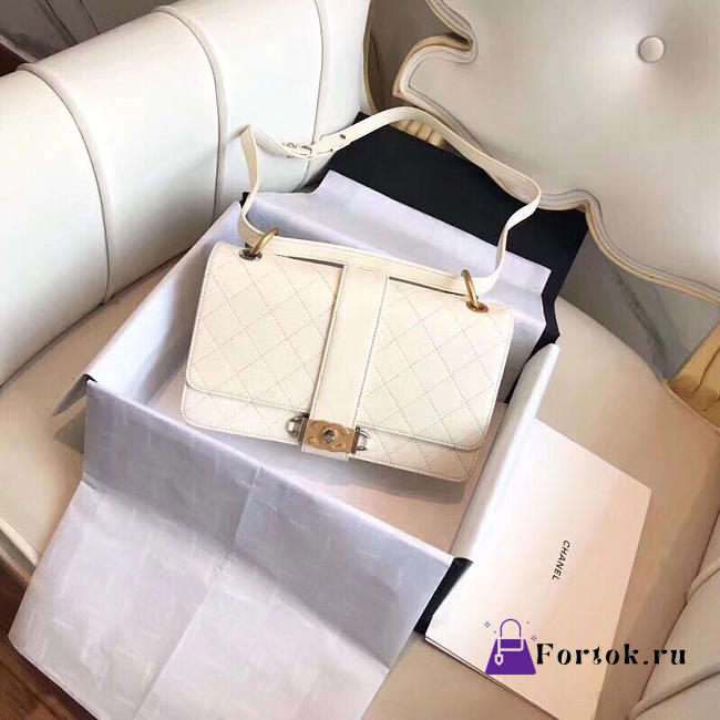 Chanel Caviar Stitched Flap Bag White 24cm - 1