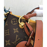 Louis Vuitton V TOTE MM yellow M43951 - 6