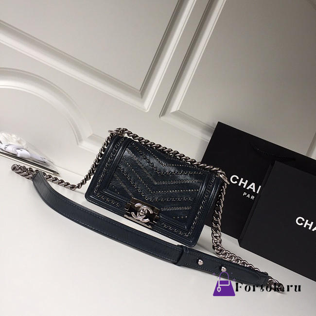 Chanel Boy Bag Wrinkled Calfskin Black Silver Hardware 20cm - 1
