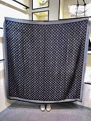 LOUIS VUITTON New Ladies Shawl Scarf - 4