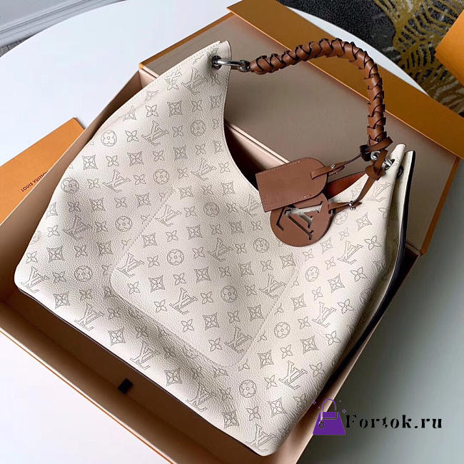 Louis Vuitton Full Leather M53188 Beige - 1