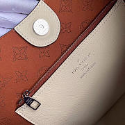 Louis Vuitton Full Leather M53188 Beige - 6