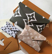 Louis Vuitton 3-in-1 M62034 - 1