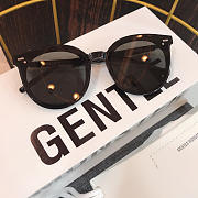 GM 2019 East Moon Glasses  - 1