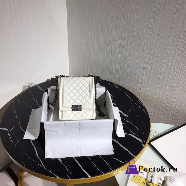 Boy Chanel Handbag White Silver Hardware Grained Calfskin 19.5cm  - 1