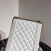 Boy Chanel Handbag White Gold Hardware Grained Calfskin 19.5cm  - 3
