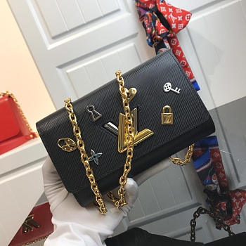 LOUIS VUITTON Twist Chain Bag M63987