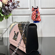 LOUIS VUITTON Twist Handbag Pink 23cm - 3
