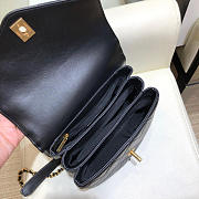 Chanel Calfskin Handbag Shoulderbag Black 19cm - 3