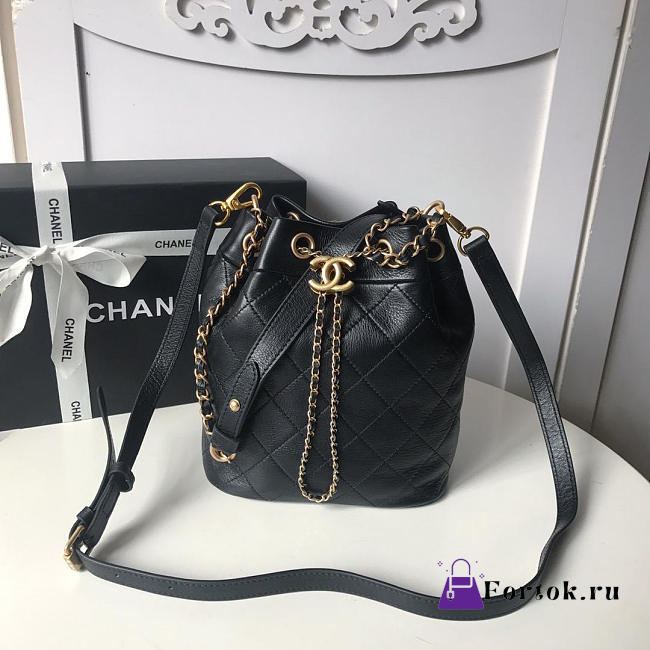 Chanel BACKPACK Black Bucket Bag 26cm - 1