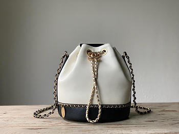 Chanel Pull Rope Bucket Bag White 22cm