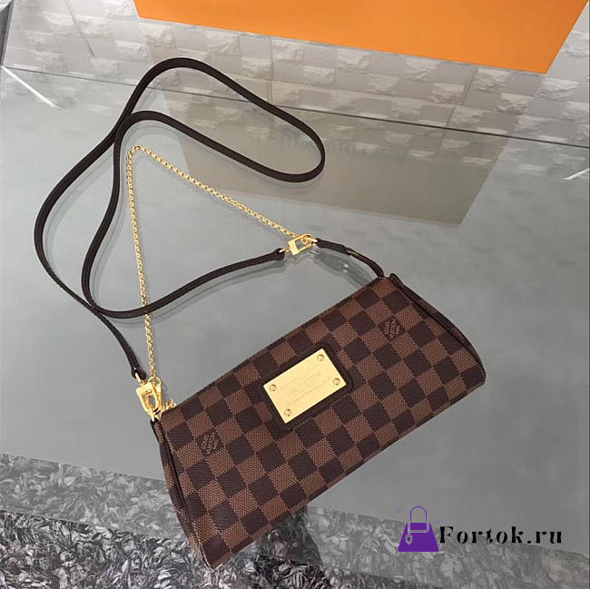 Louis Vuitton Eva Clutch - 1
