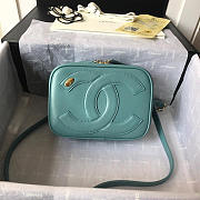 Chanel Epidemic chest bag Lambskin Green - 3
