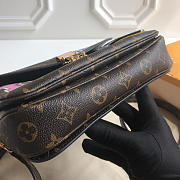 LOUIS VUITTON Postman Package M43991 25cm - 6