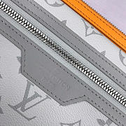 LOUIS VUITTON White Flat Postman Bag 27cm - 5