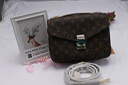 Louis Vuitton Pochette Metis Monogram Canvas - 1