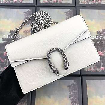 Gucci White Small Chain Bag 19cm